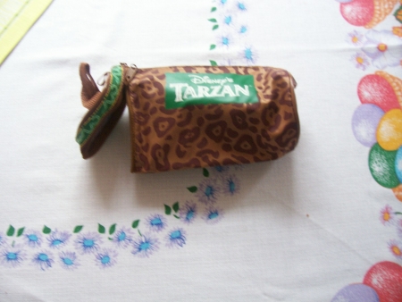 Pouzdro nebo pen�l