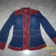 Riflov� bundi�ka H&M v barevn� kombinaci